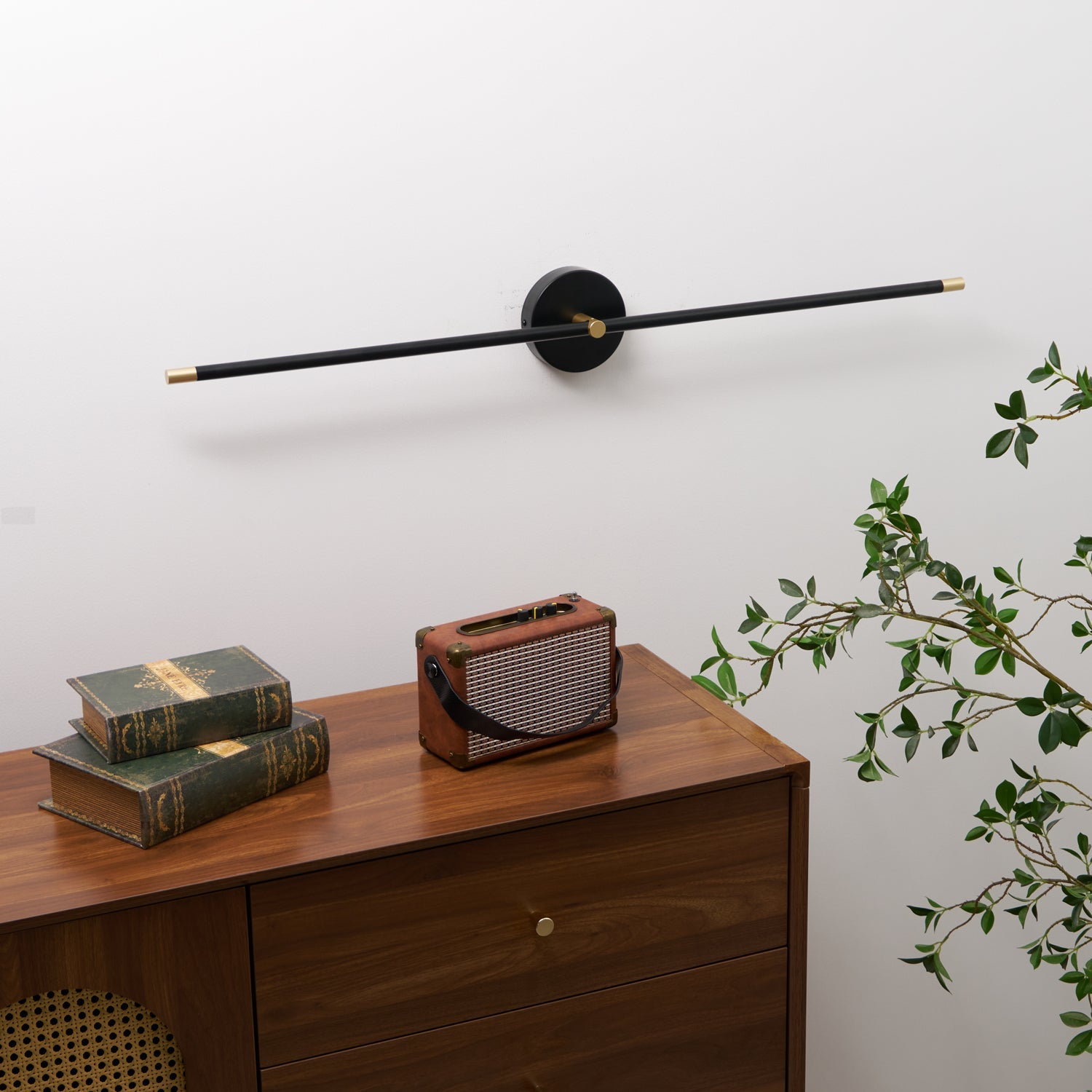 WOW Minimalist Linear LED Wall Lamp