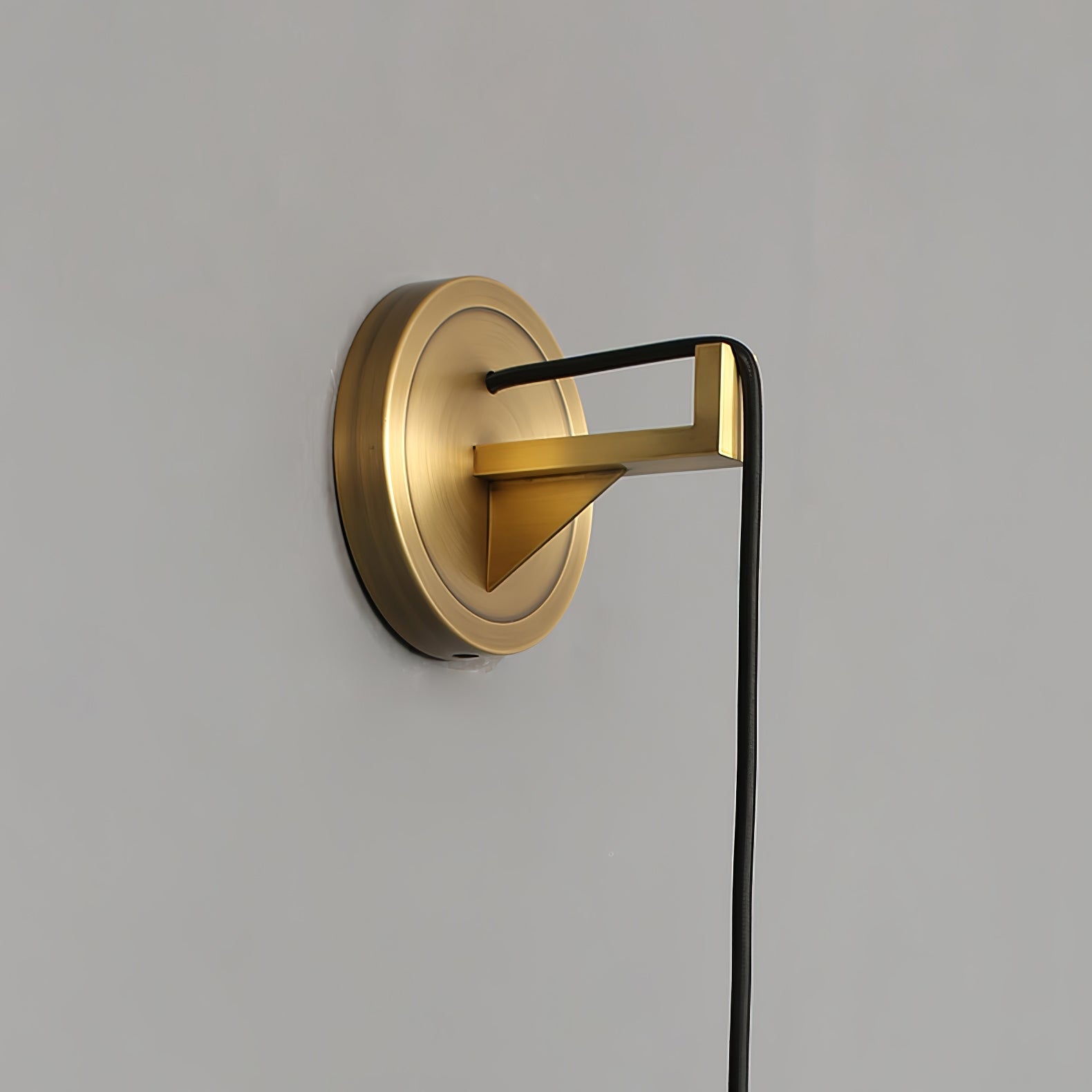 WOW Monty Wall Lamp