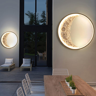 WOW Moon Wall Lamp