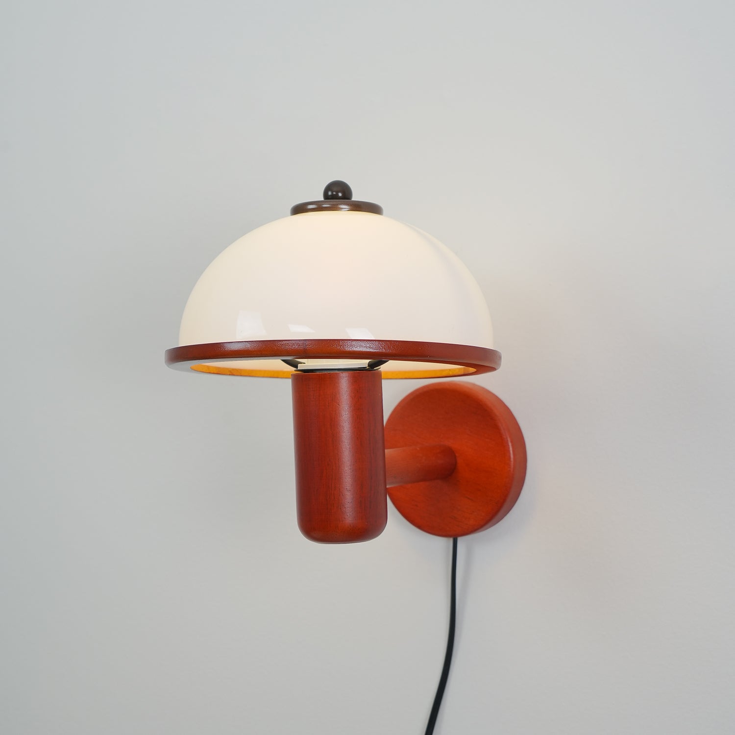 WOW Seren Mushroom Wall Lamp