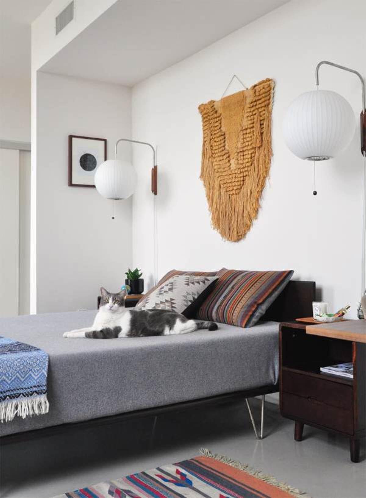 WOW Bubble Ball Wall Sconce