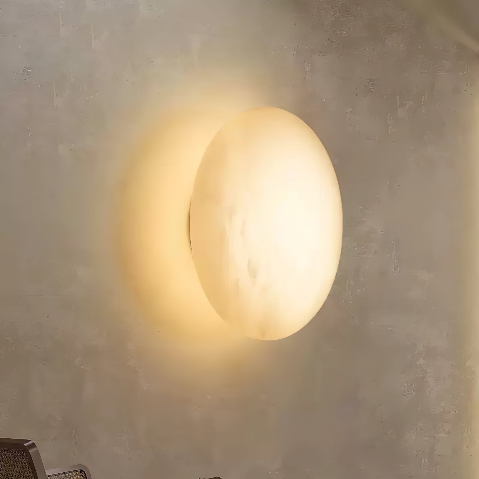 WOW Pebble Alabaster Wall Light