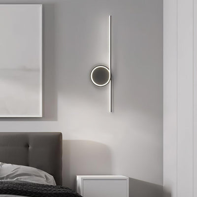 WOW Rhythmic Line Wall Light