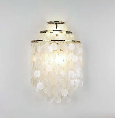 WOW Shell Cascading Wall Light