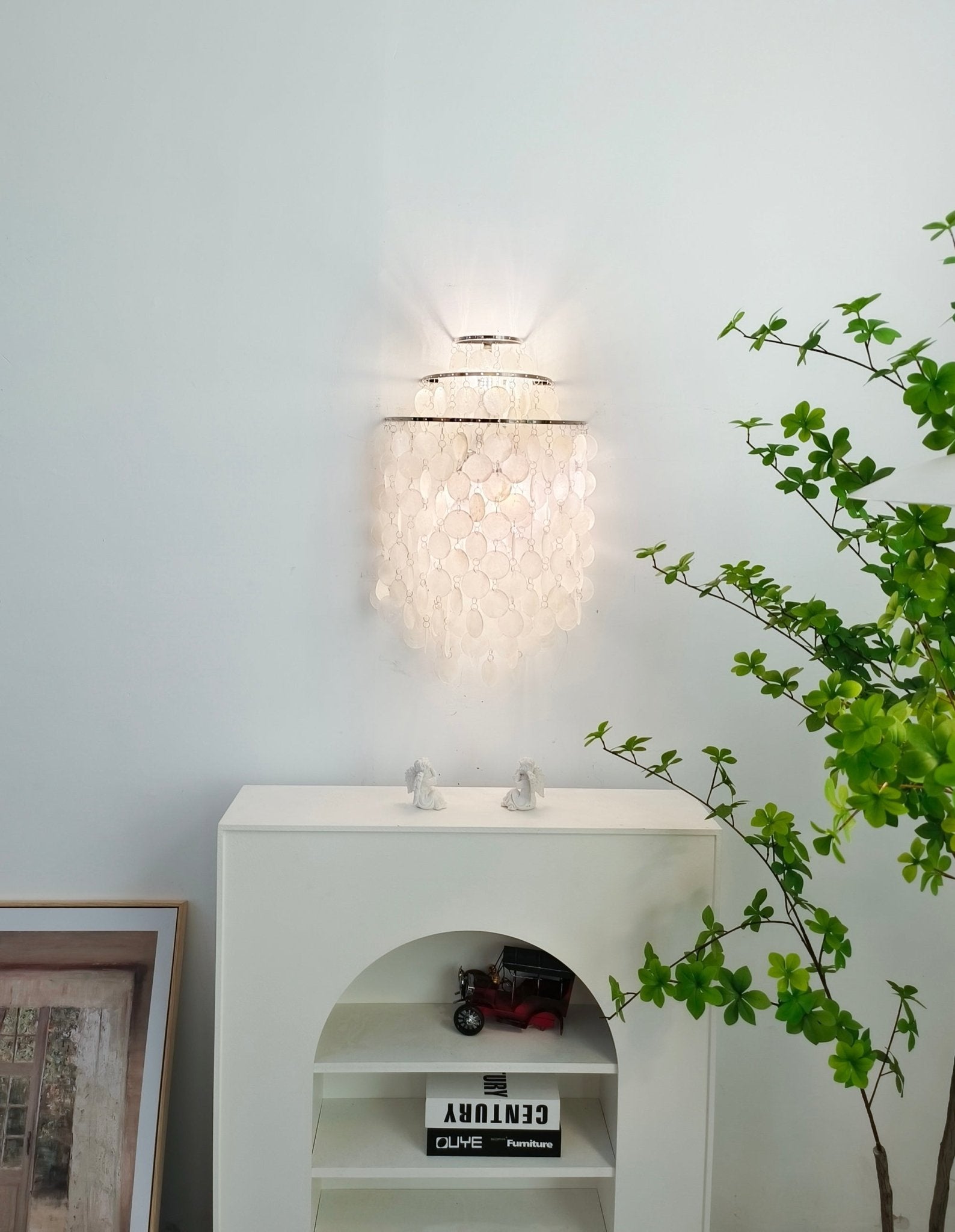 WOW Shell Cascading Wall Light