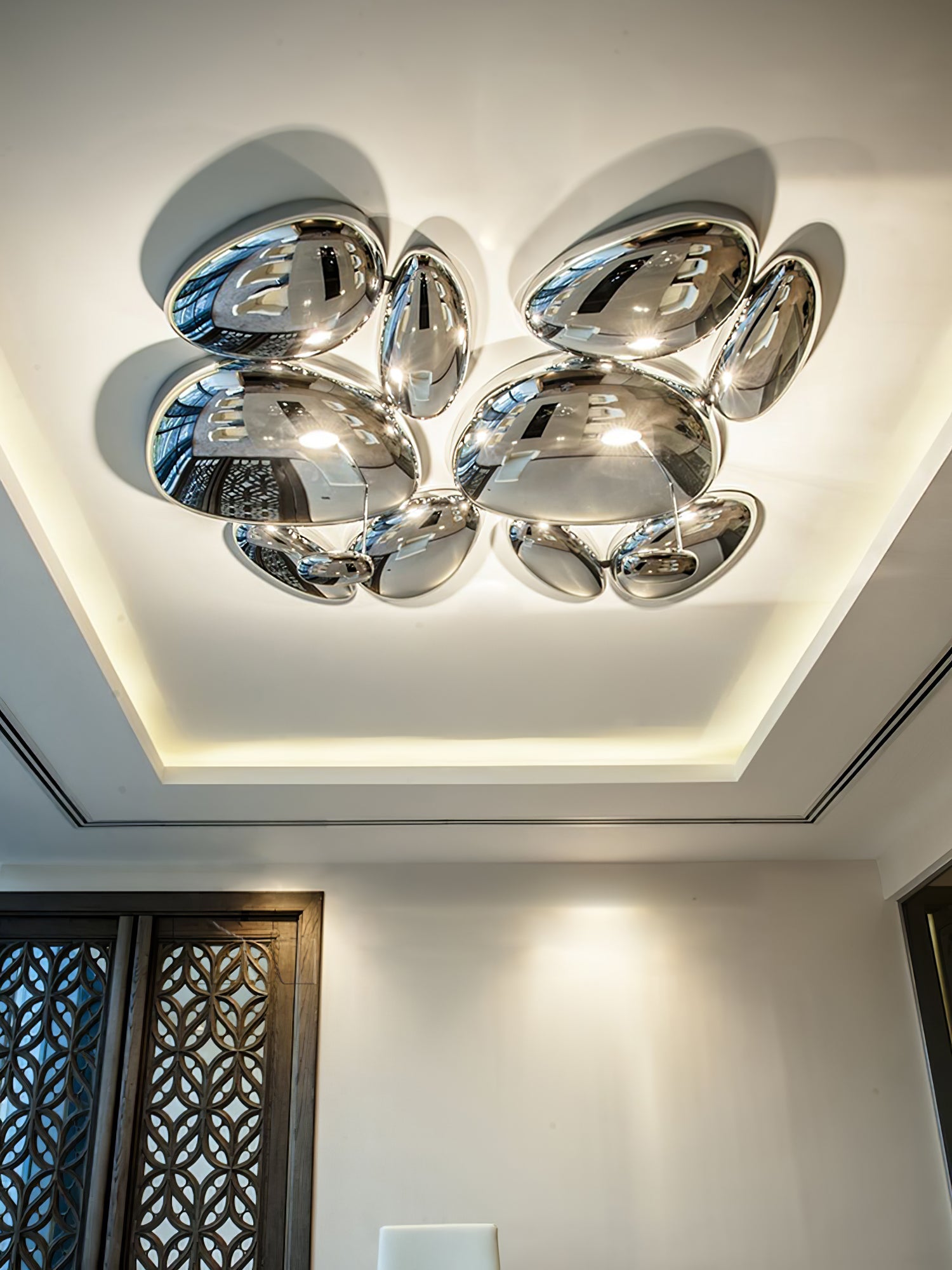 WOW Skydro Ceiling Lamp