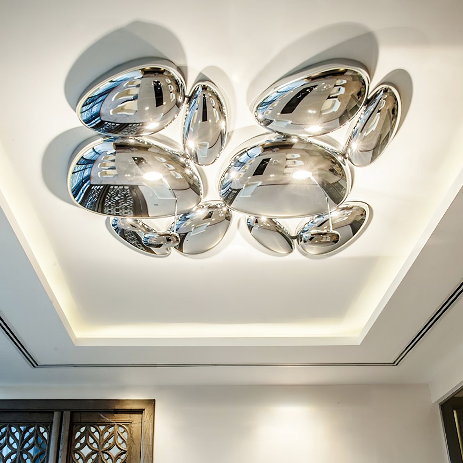 WOW Skydro Ceiling Lamp