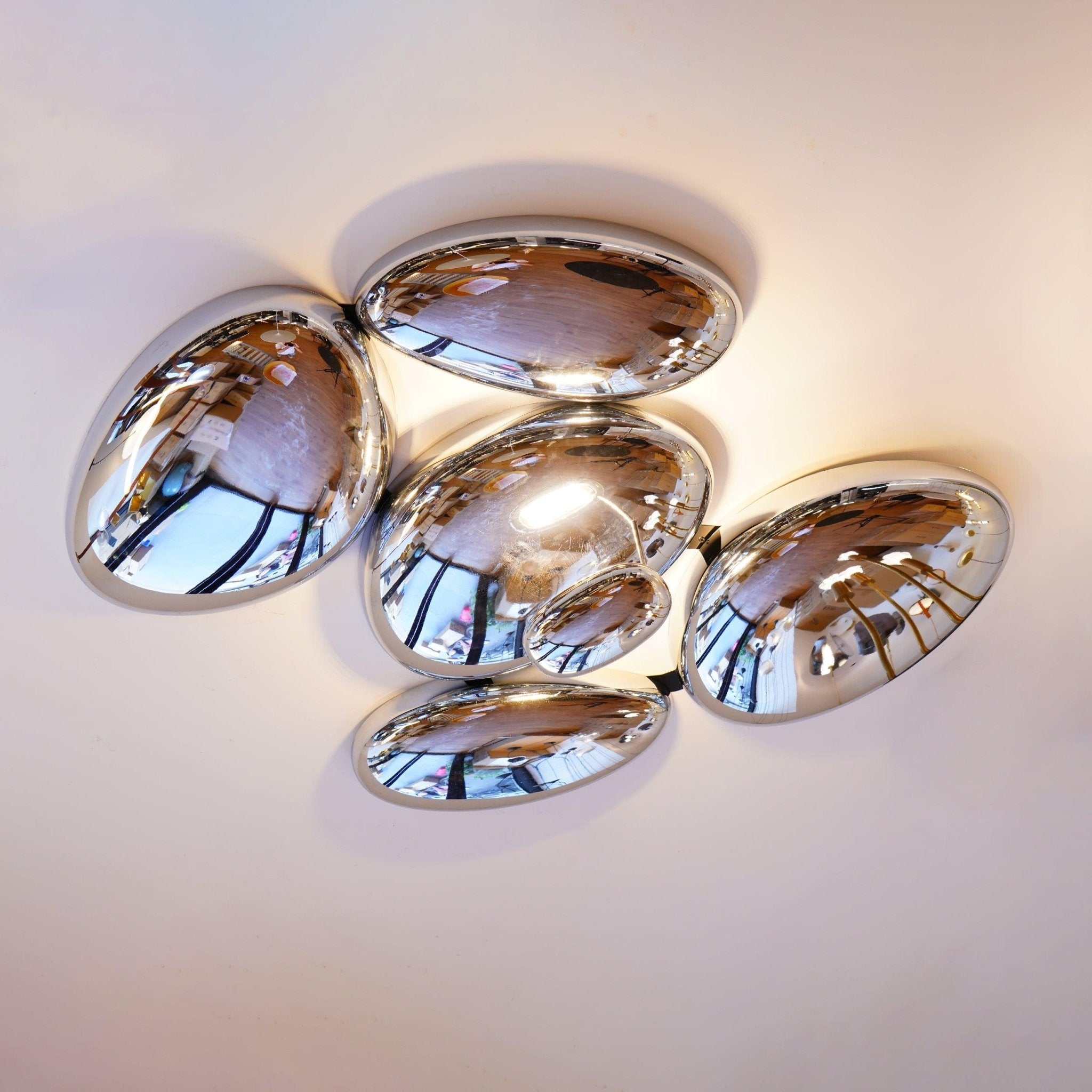 WOW Skydro Ceiling Lamp