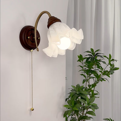 WOW Sylphine Wall Lamp