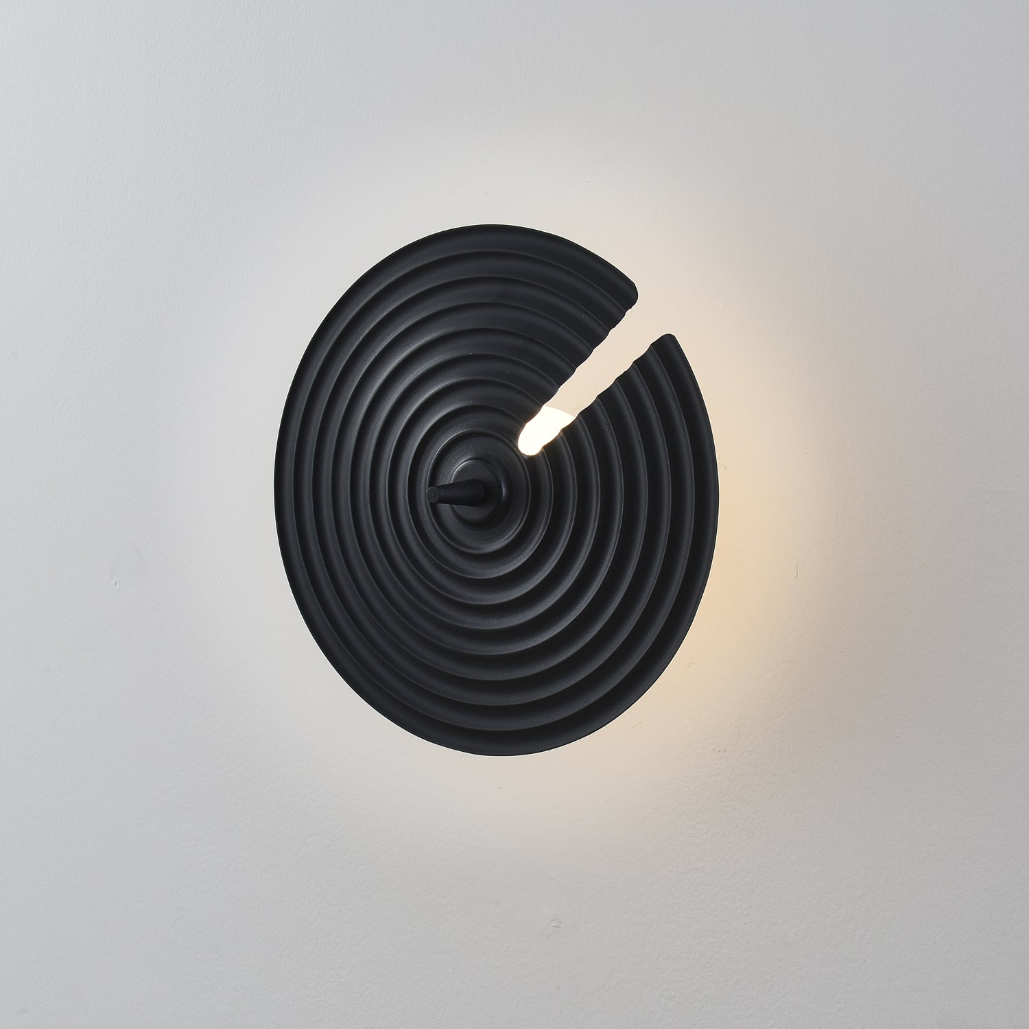 WOW Symphony Wall Lamp