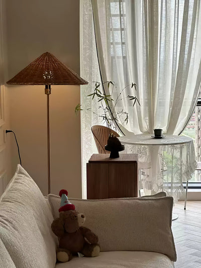 WOW Tansu Floor Lamp