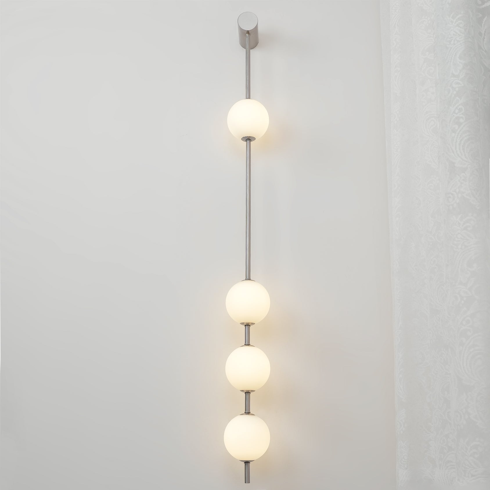 WOW Vertical Balls Wall Lamp