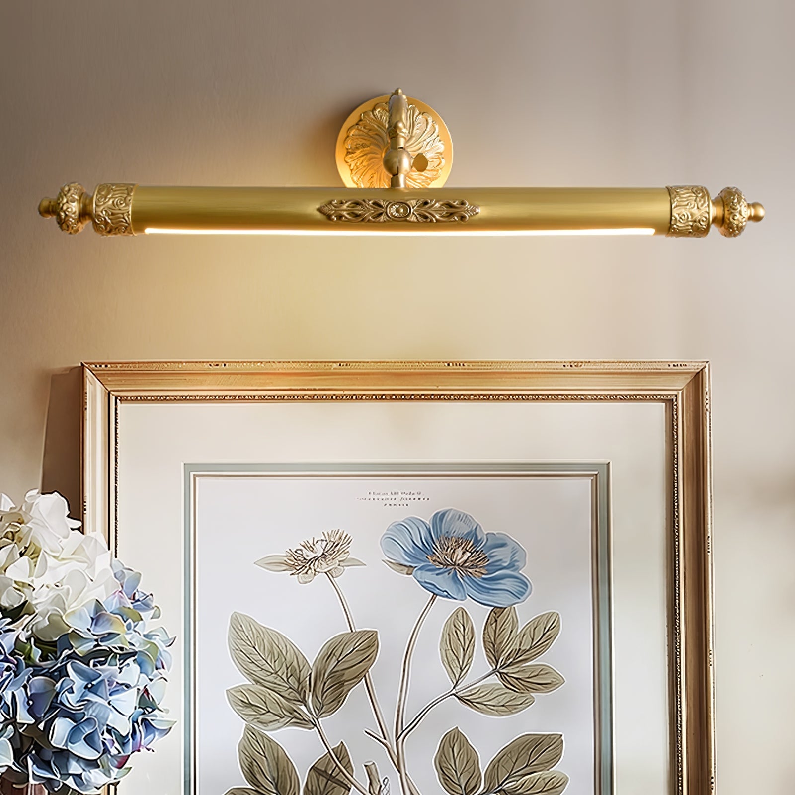 WOW Victoria Vanity Wall Light