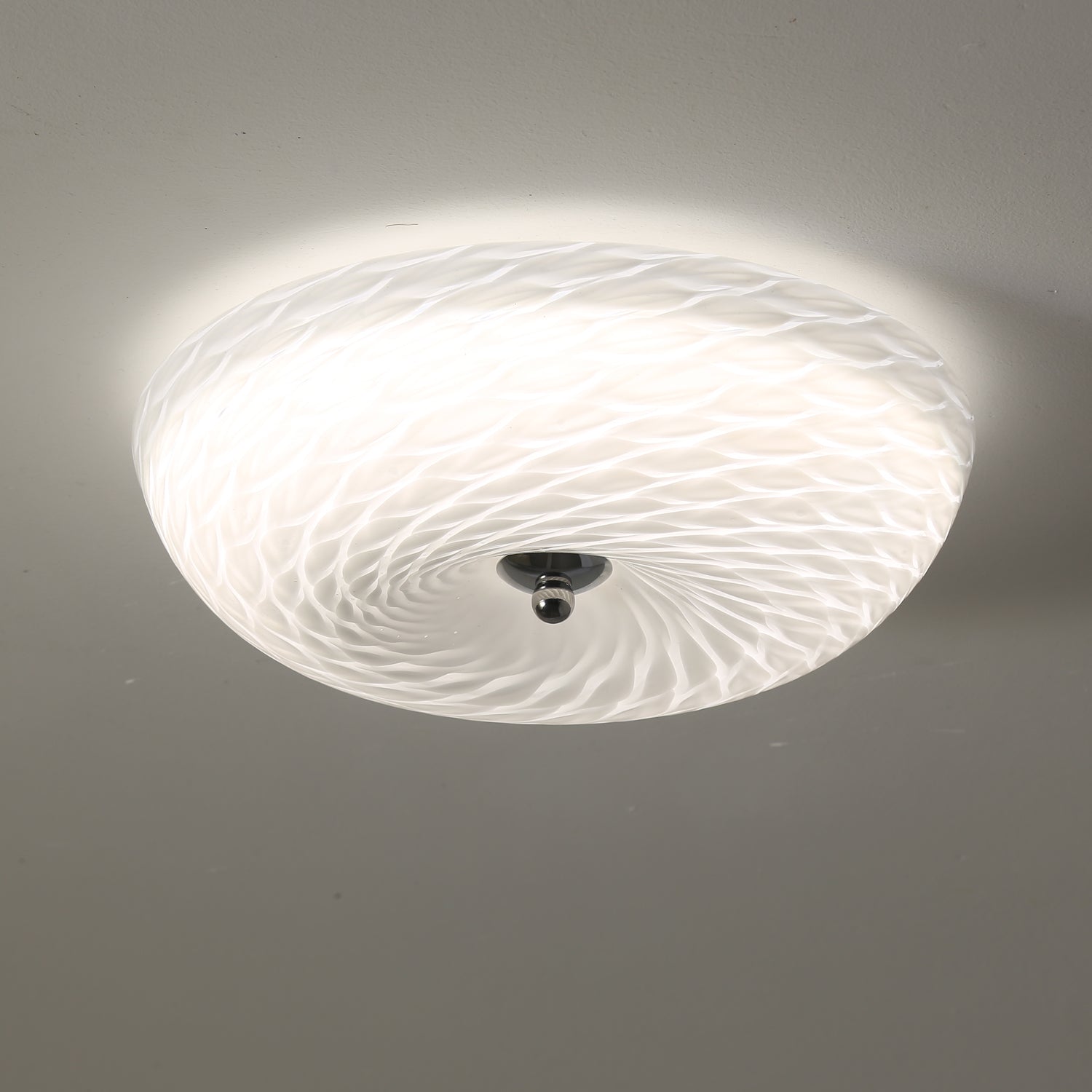 WOW Whirlpool Glass Ceiling Light