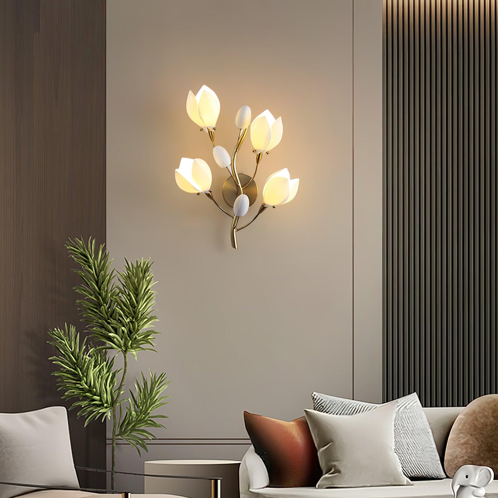 WOW Porcelain Magnolia Wall Lamp