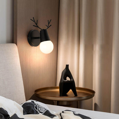 WOW Yeknu Antler Wall Lamp