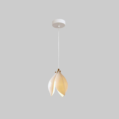 WOW Magnolia Staggered Pendant Light-wow2106b