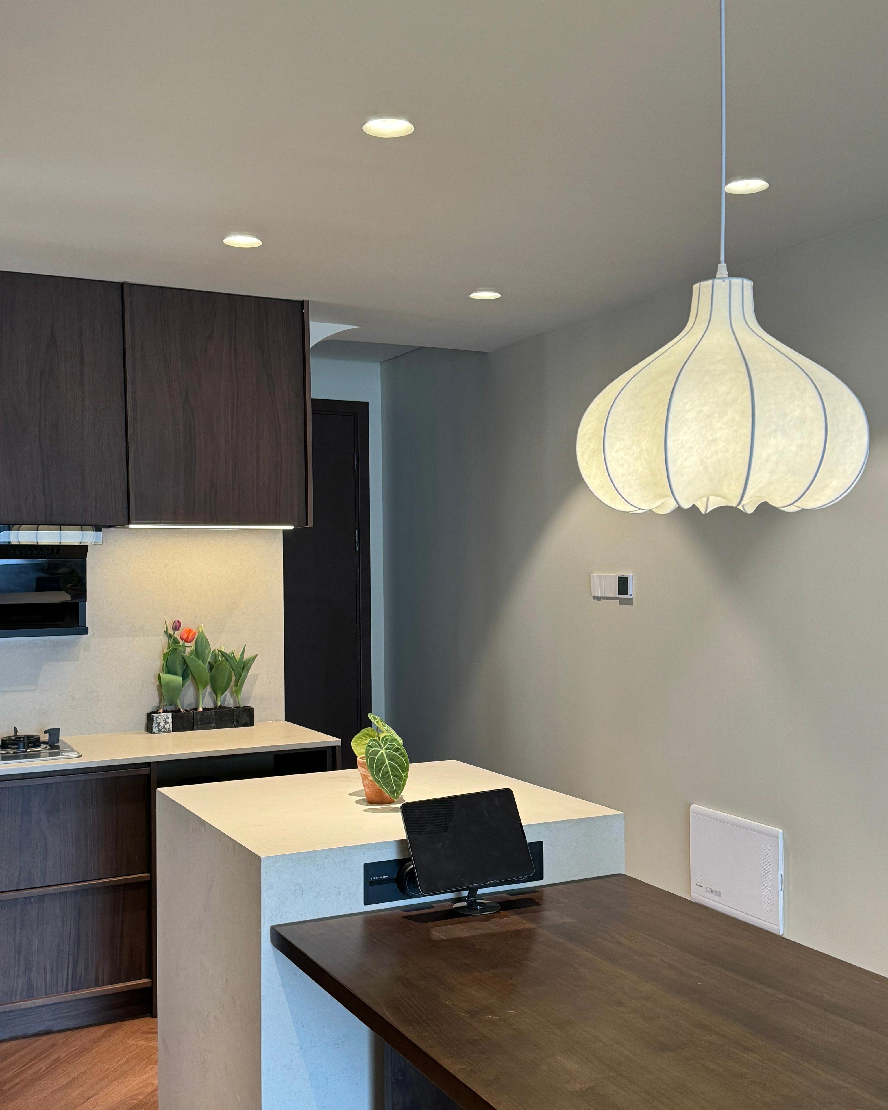 WOW Pumpkin Silk Pendant Light-wow2568