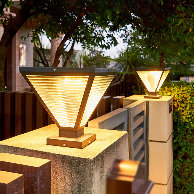 WOW Solar Pillar Light-wow9142