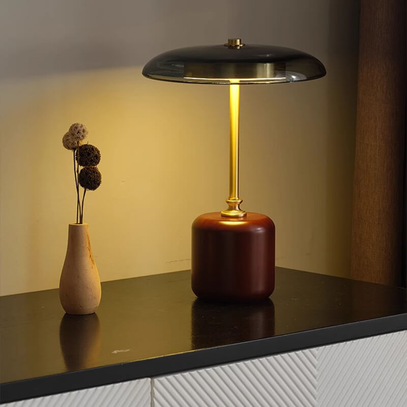 Retro Solid Wood Table Lamp