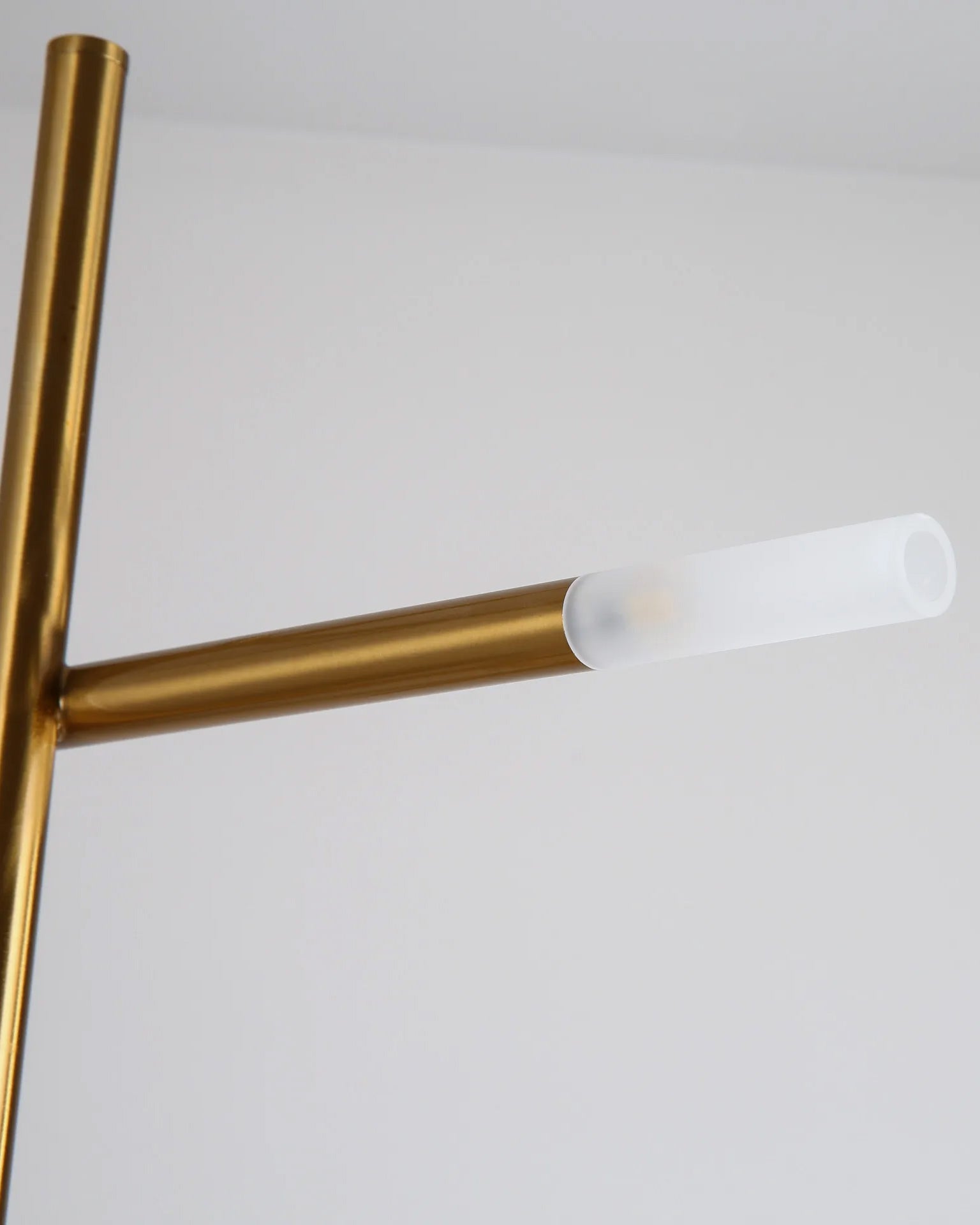 WOW Stick Chandelier-wow2585