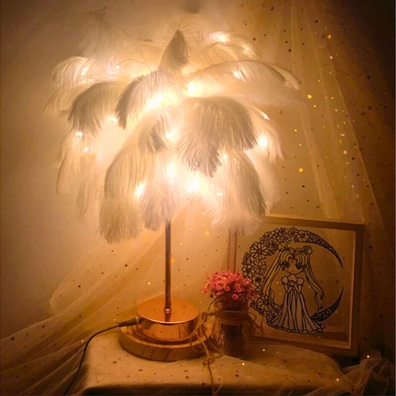 Elegant Feather Lamp