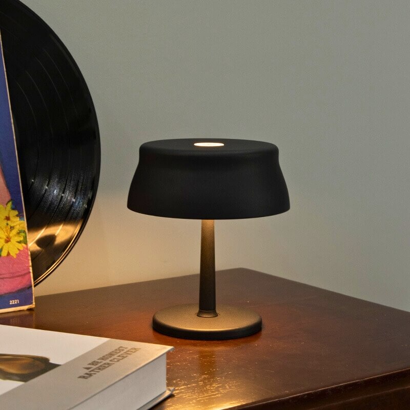 Mini Metal Mushroom Table Lamp