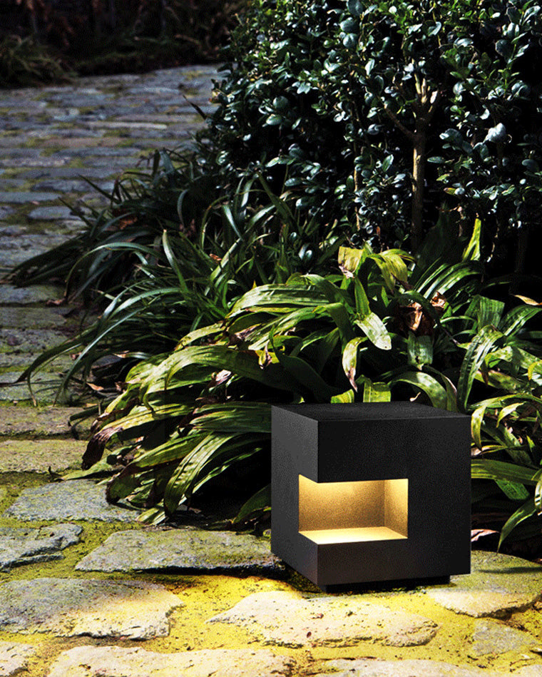 WOW Solar Pillar Light-wow9178