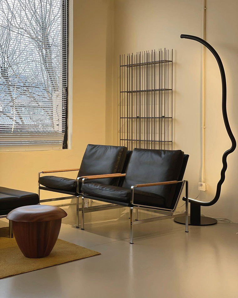 WOW Facial Profile Sculptural Floor Lamp-wow7002