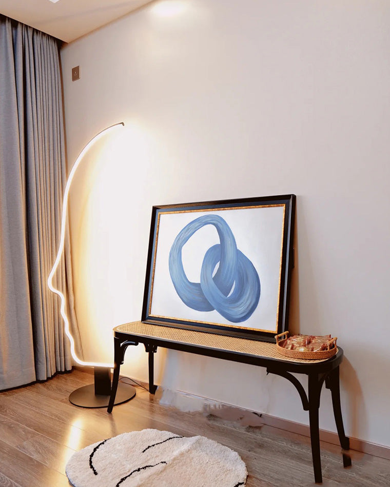 WOW Facial Profile Sculptural Floor Lamp-wow7002