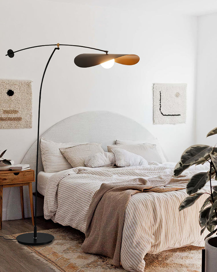 WOW Hat Antilever Floor Lamp-wow7014