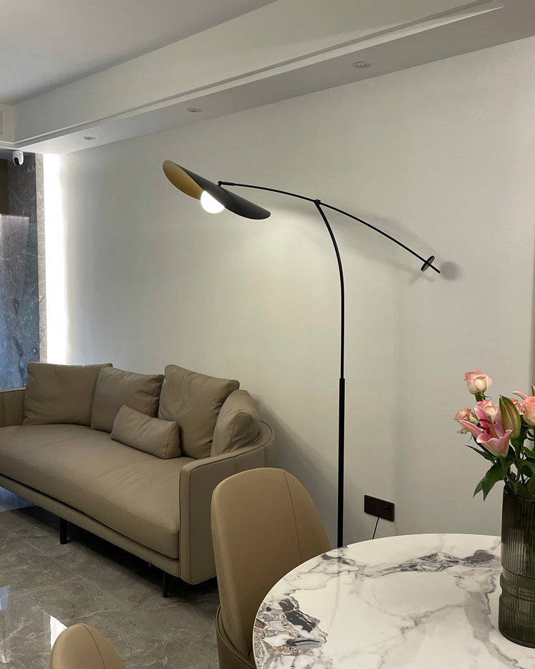 WOW Hat Antilever Floor Lamp-wow7014
