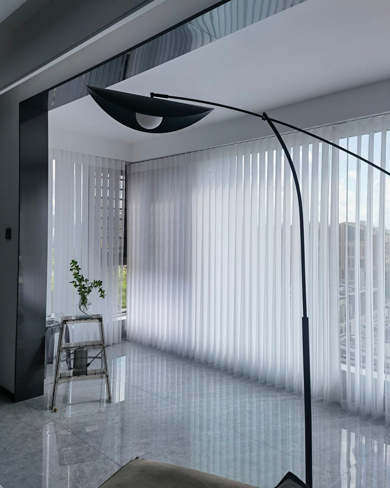 WOW Hat Antilever Floor Lamp-wow7014