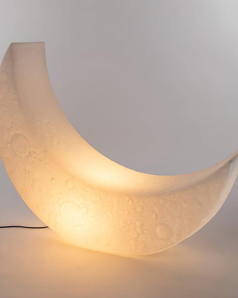 WOW Crescent Moon Floor Lamp-wow7021