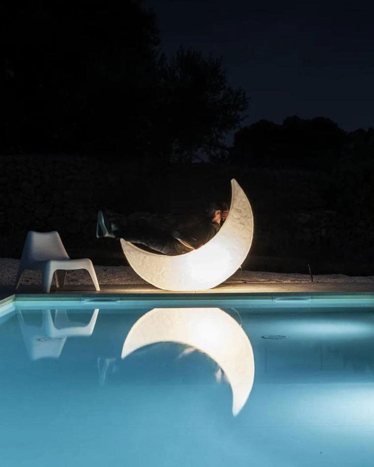 WOW Crescent Moon Floor Lamp-wow7021