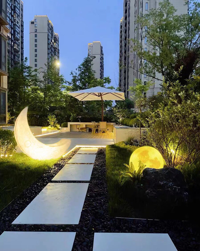 WOW Crescent Moon Floor Lamp-wow7021