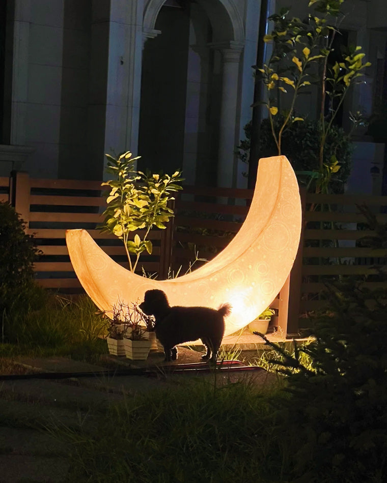WOW Crescent Moon Floor Lamp-wow7021