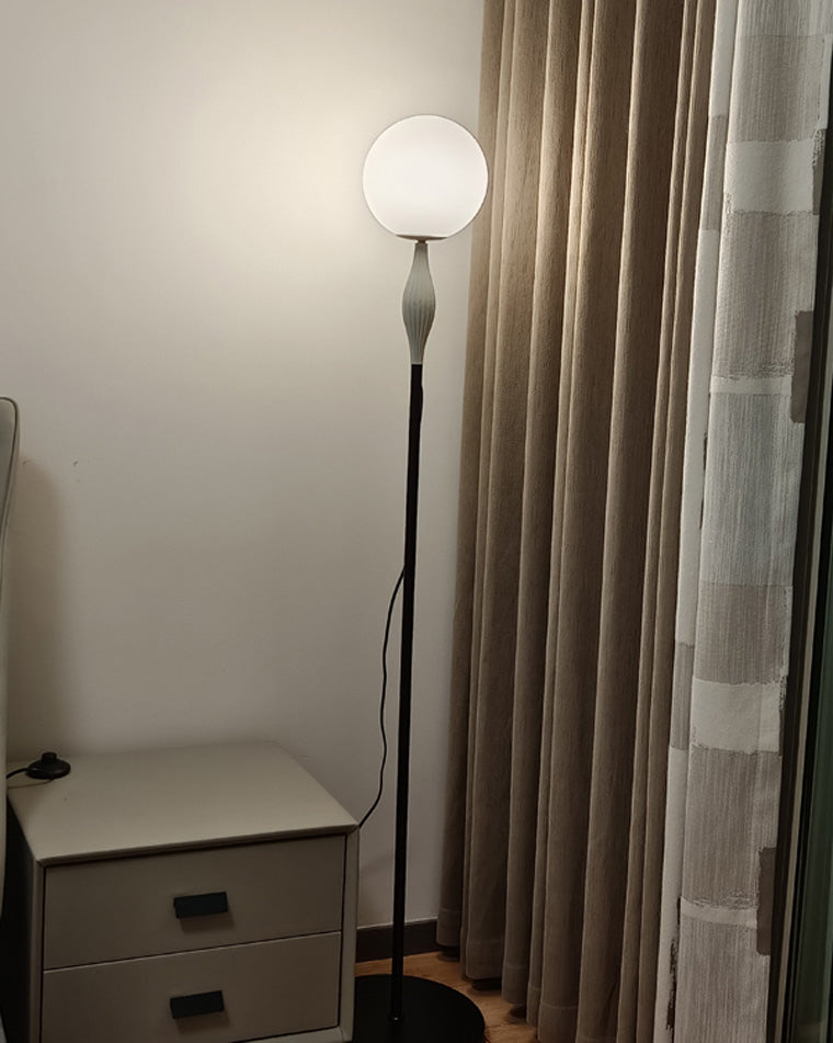 WOW Glass Globe Floor Lamp-wow7024