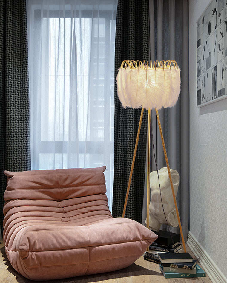 WOW Tripod Feather Floor Lamp-wow7051