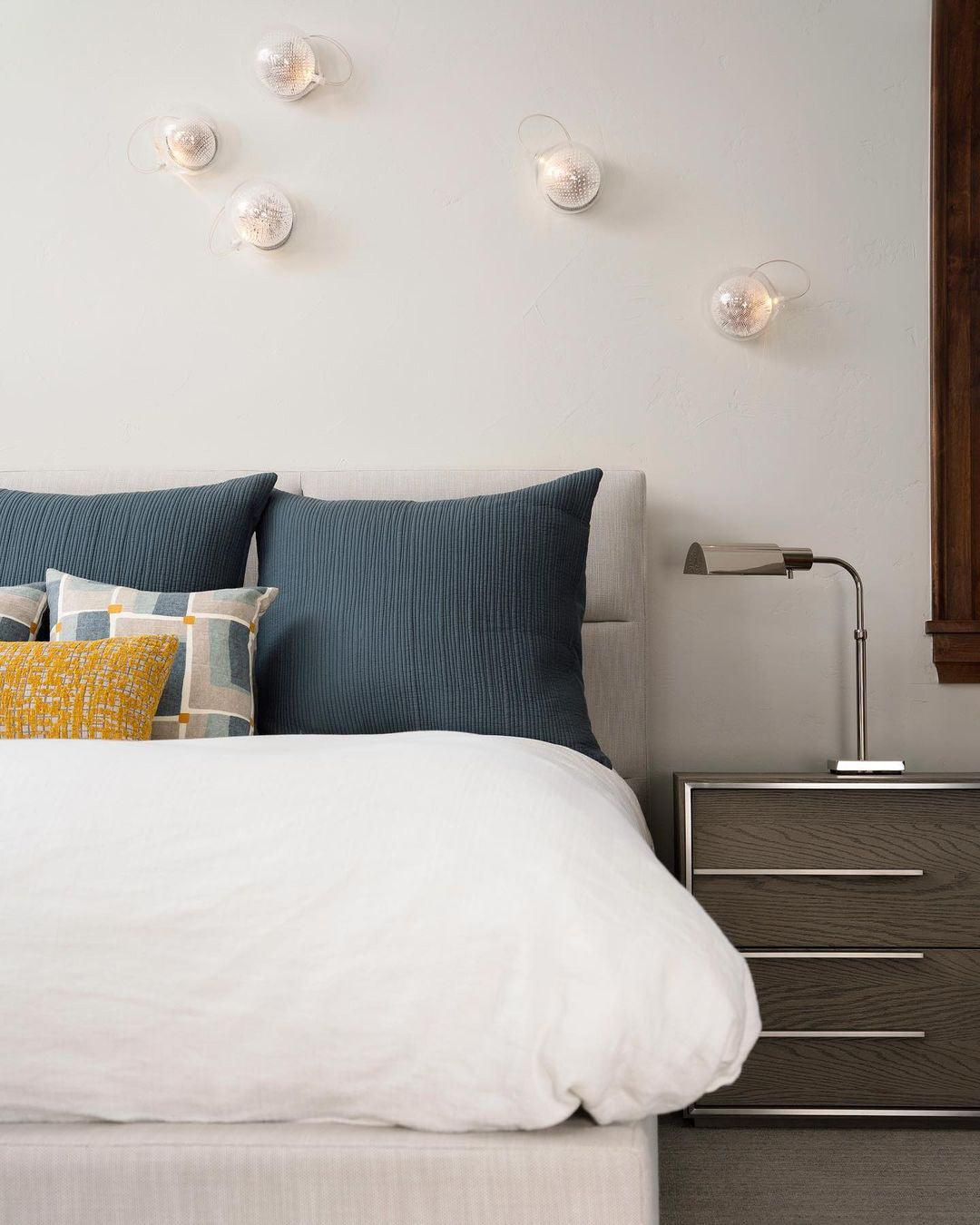 WOW Mesh Glass Wall Lamp