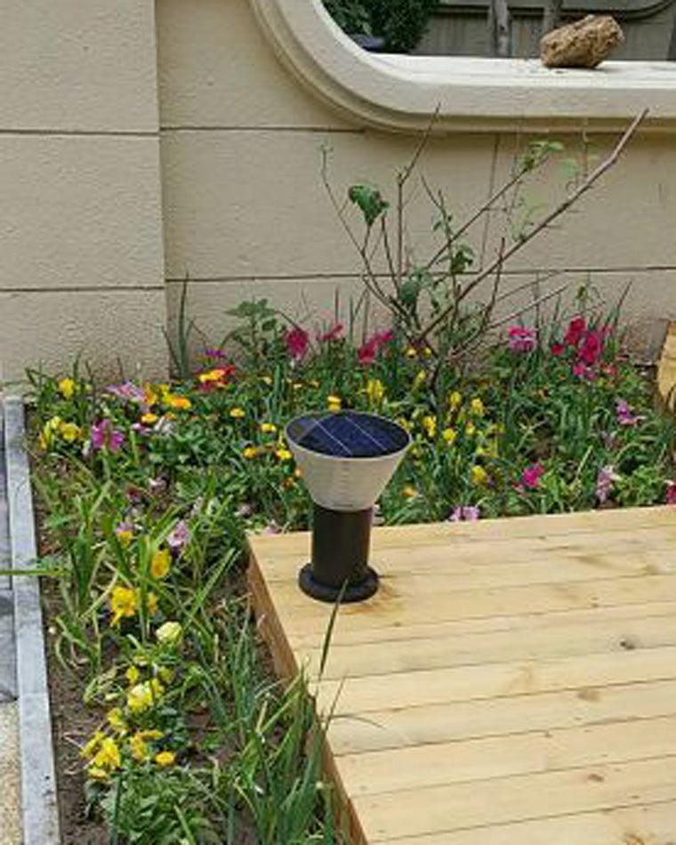 WOW Solar Bollard Light-wow9096