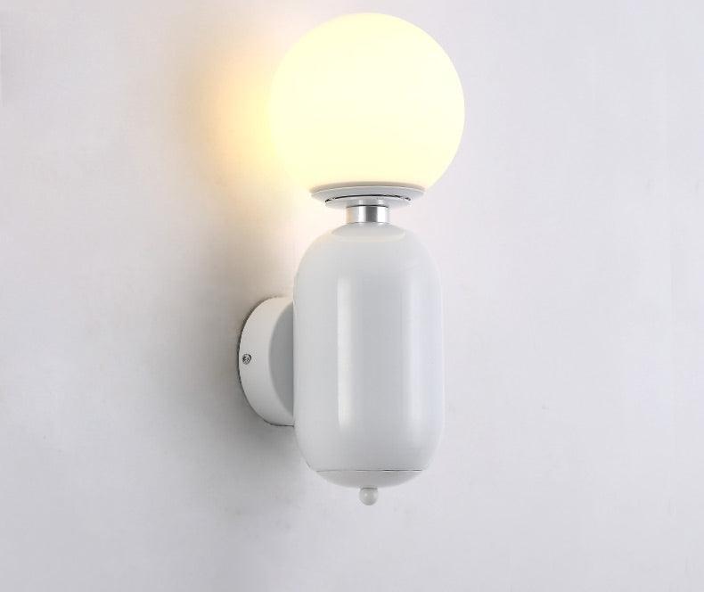 WOW Kade Wall Light