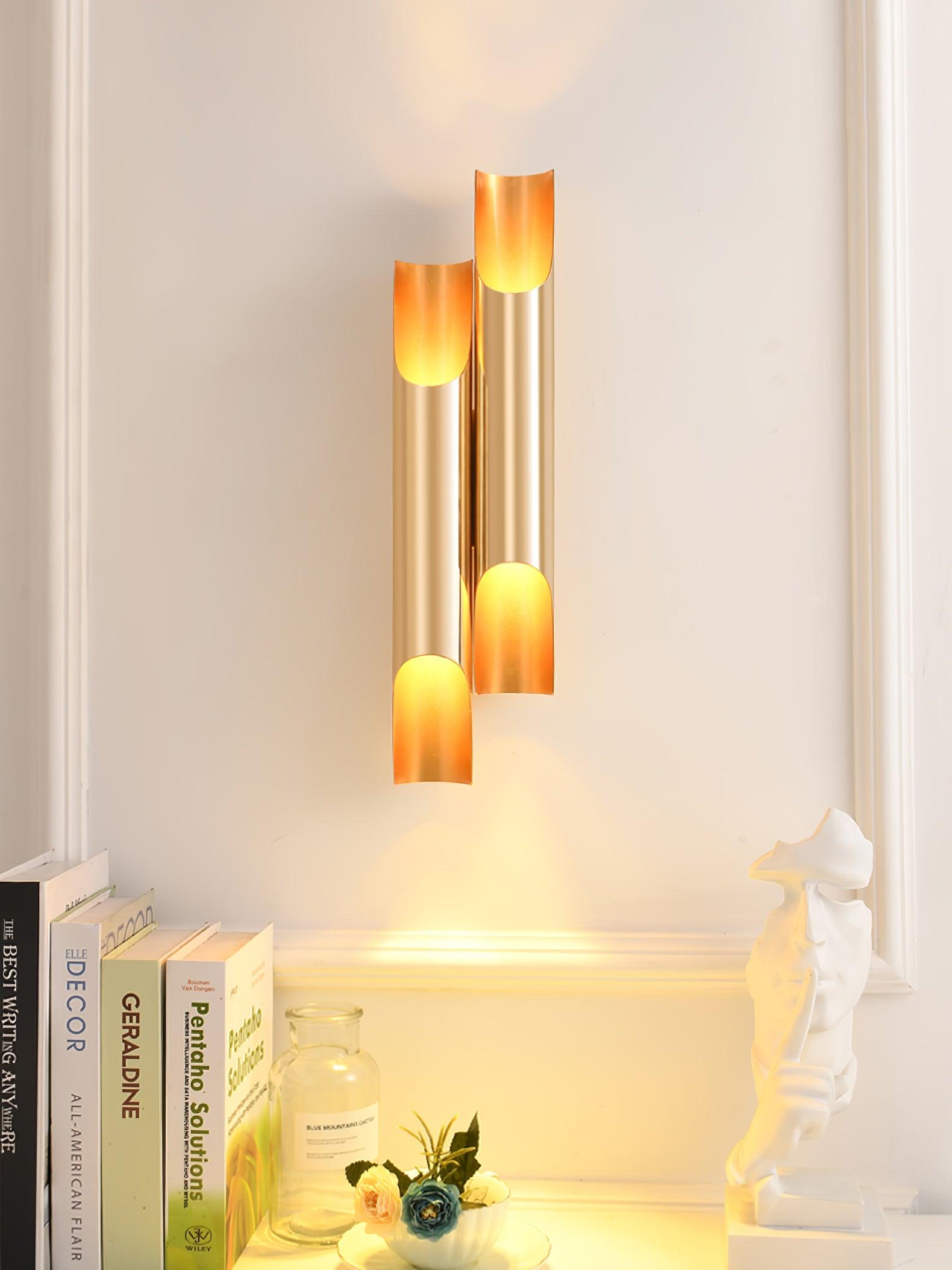 WOW Abigali Straight Wall Lamp