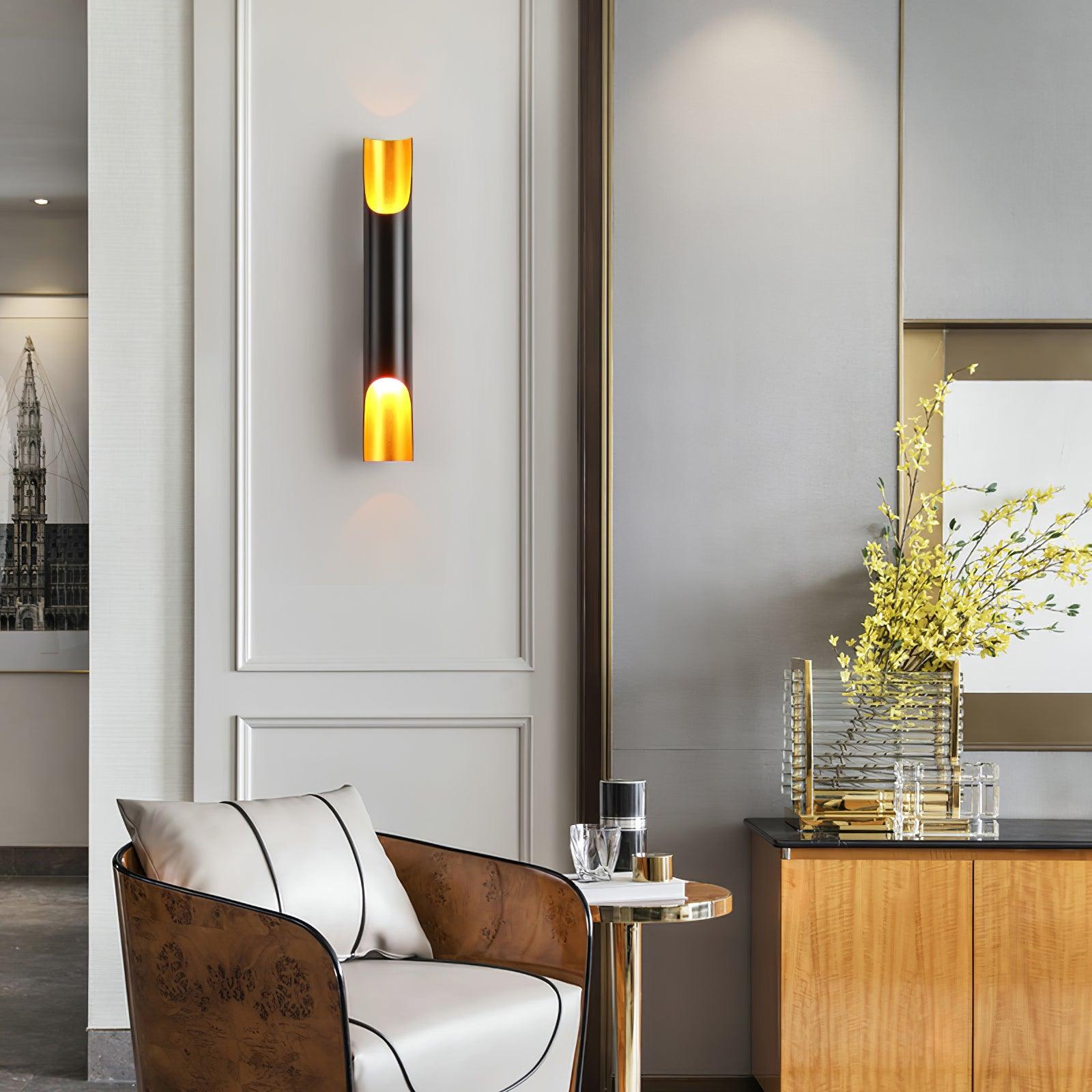WOW Abigali Straight Wall Lamp
