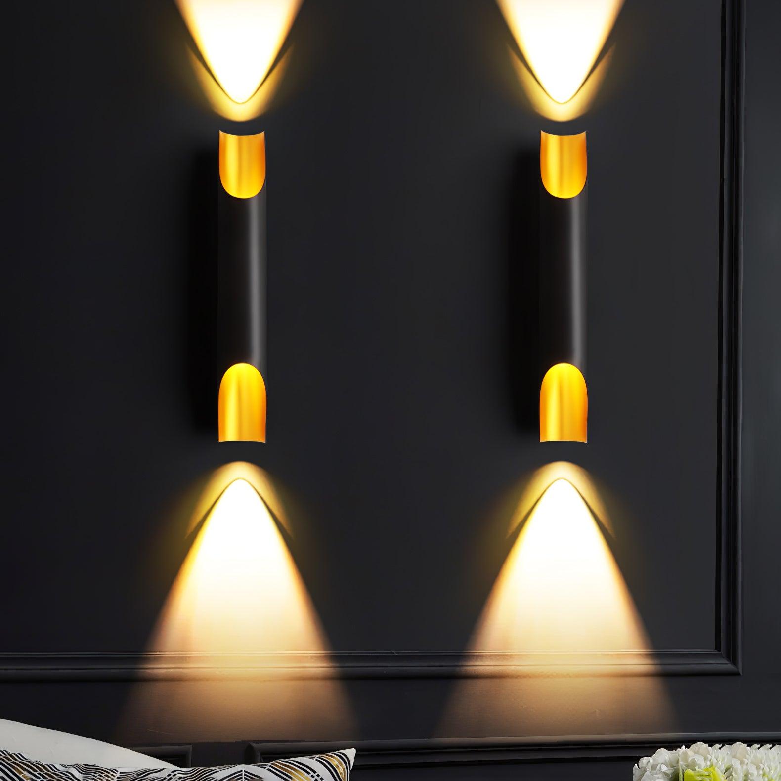 WOW Abigali Straight Wall Lamp