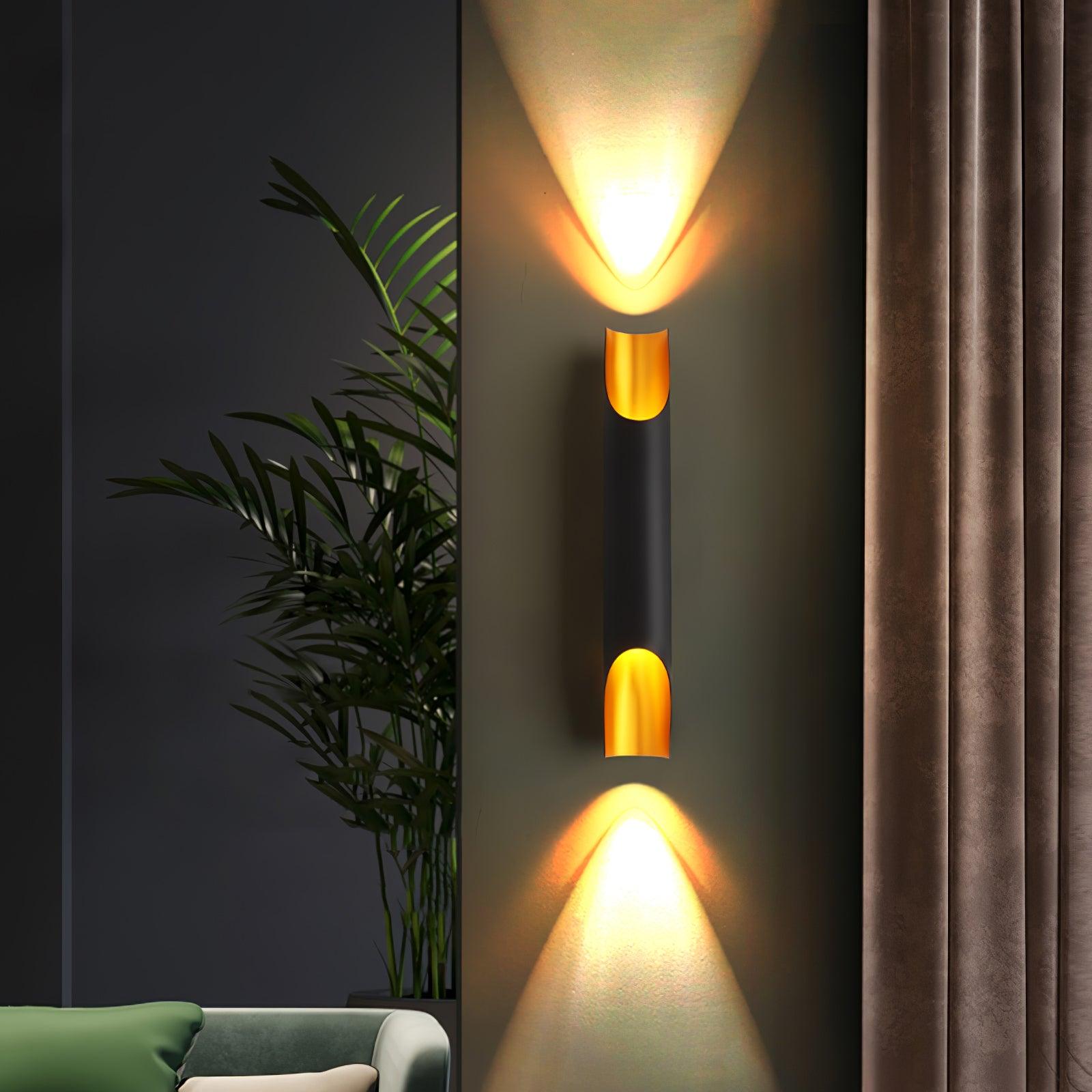 WOW Abigali Straight Wall Lamp