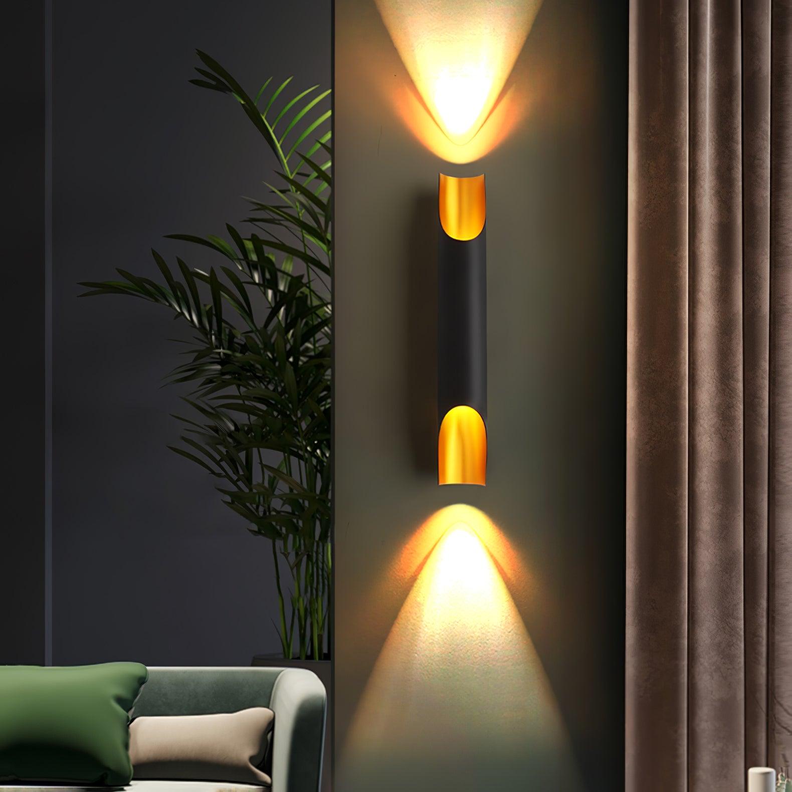 WOW Abigali Straight Wall Lamp