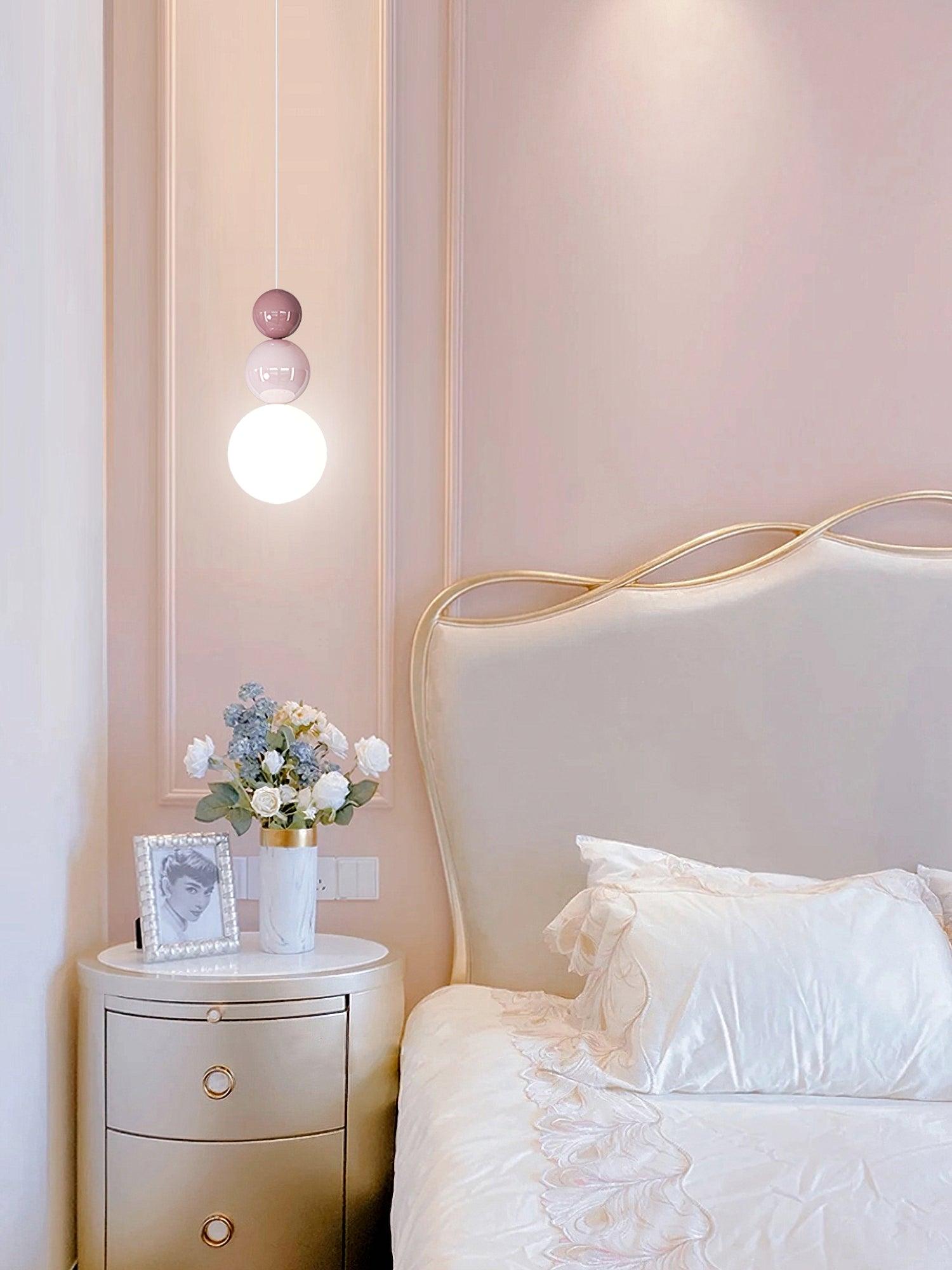 WOW Acrylic Three Ball Pendant Lamp
