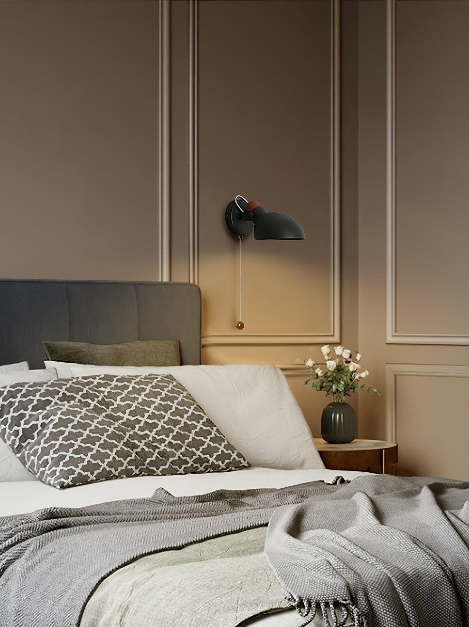 WOW Aisilan Wall Lamp