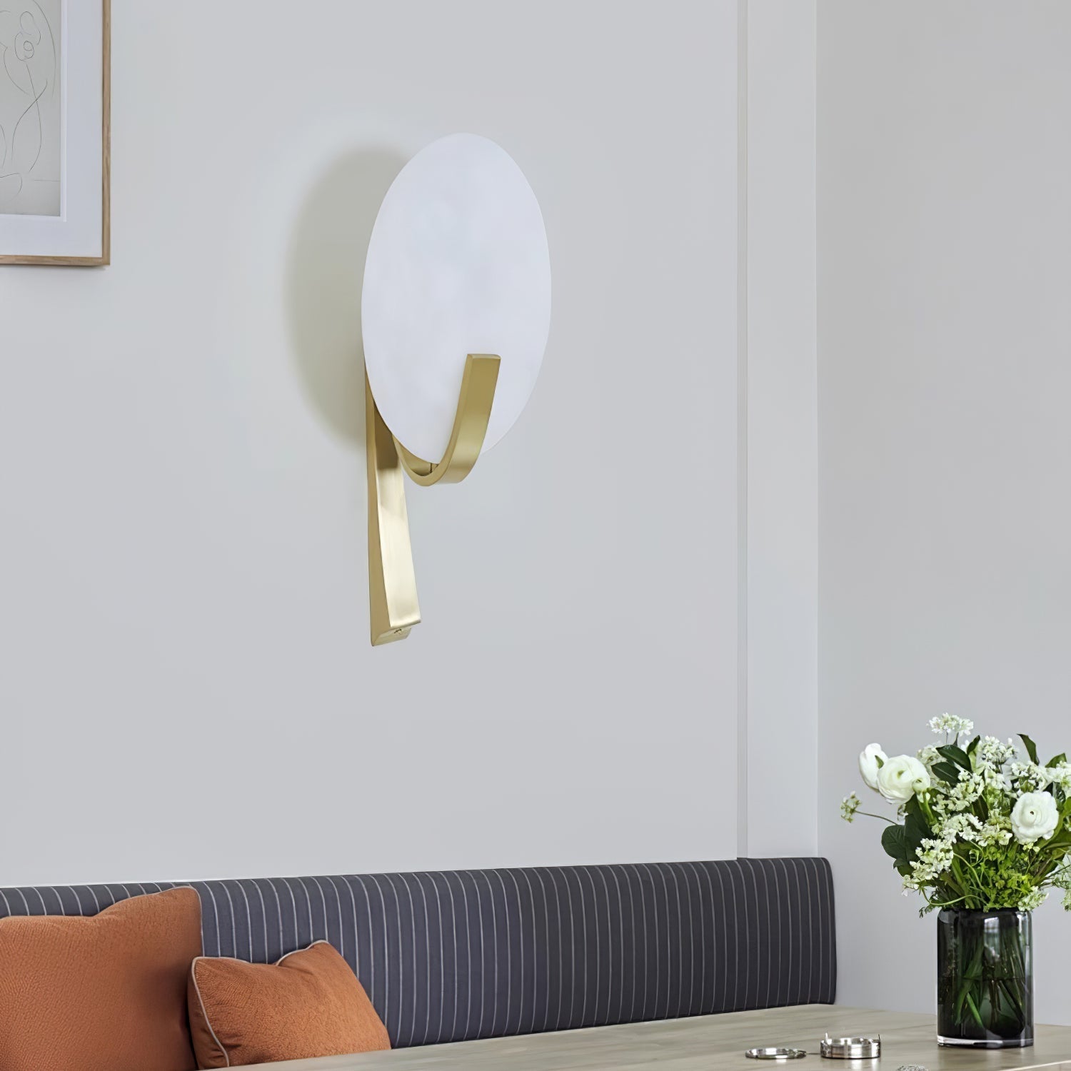 WOW Alice Alabaster Plug-in Wall Lamp